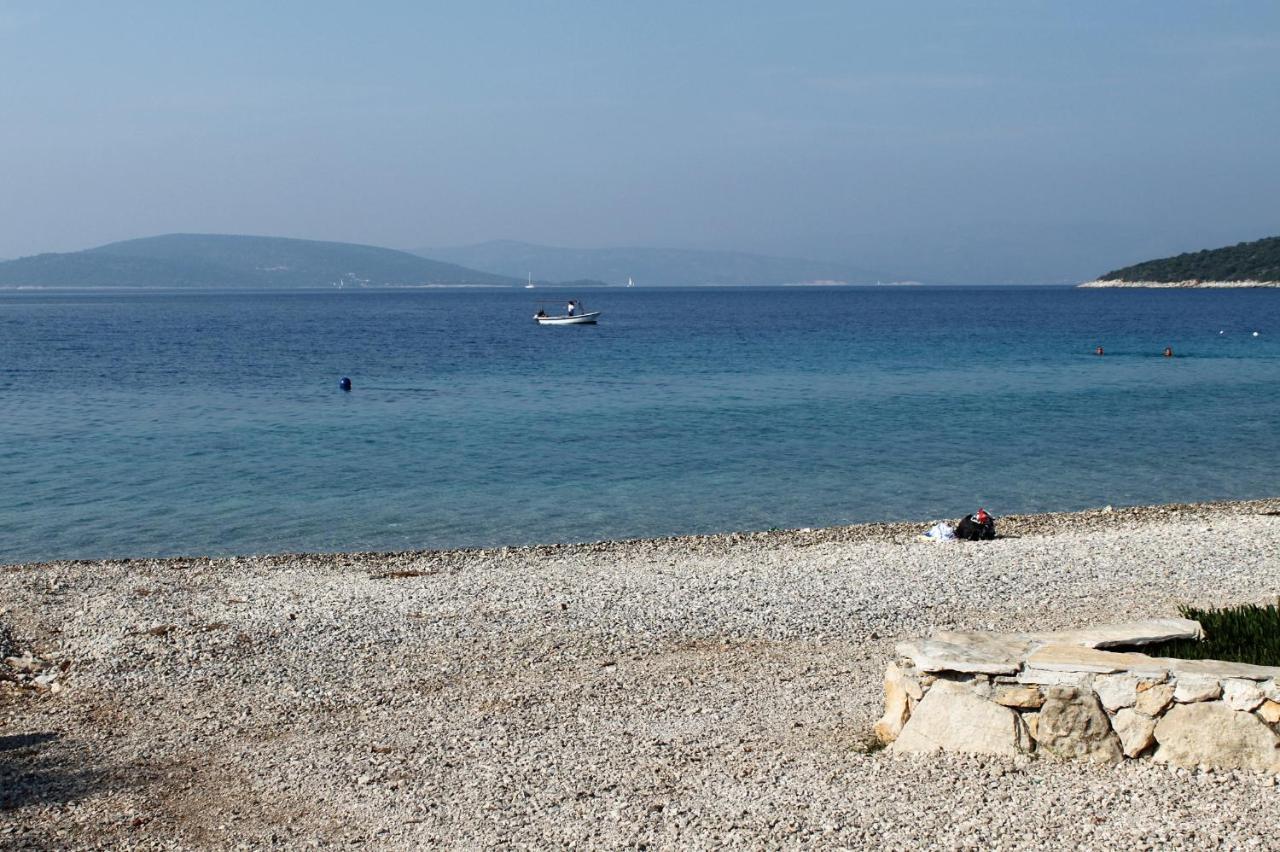 Apartments By The Sea Maslinica, Solta - 774 Grohote المظهر الخارجي الصورة